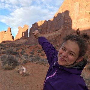 Meet your Posher, April